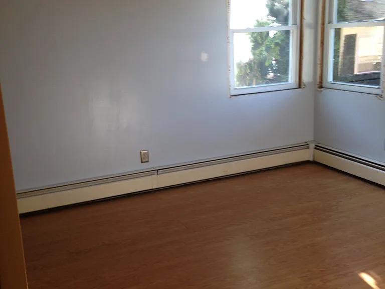 Funston Ave — Photo 16