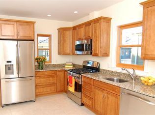 34 Powder House Blvd #2, Somerville, MA 02144