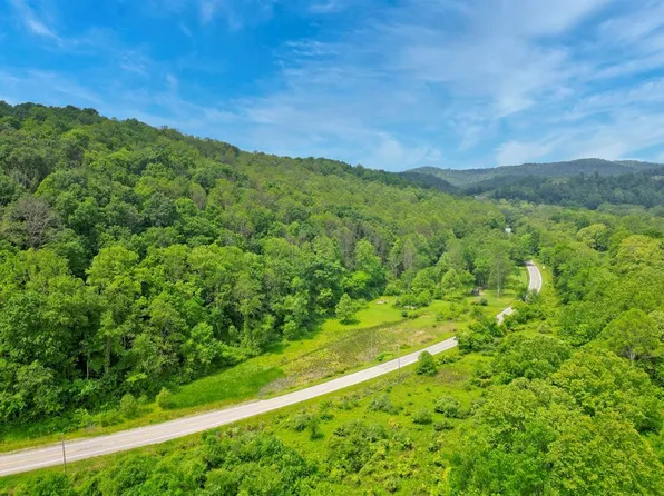 13658 MIDDLE ISLAND ROAD, Pennsboro, WV 26415