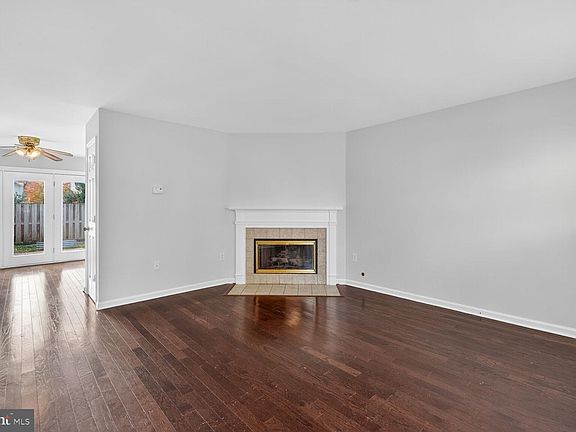 2nd image of 6539 Old Carriage Ln