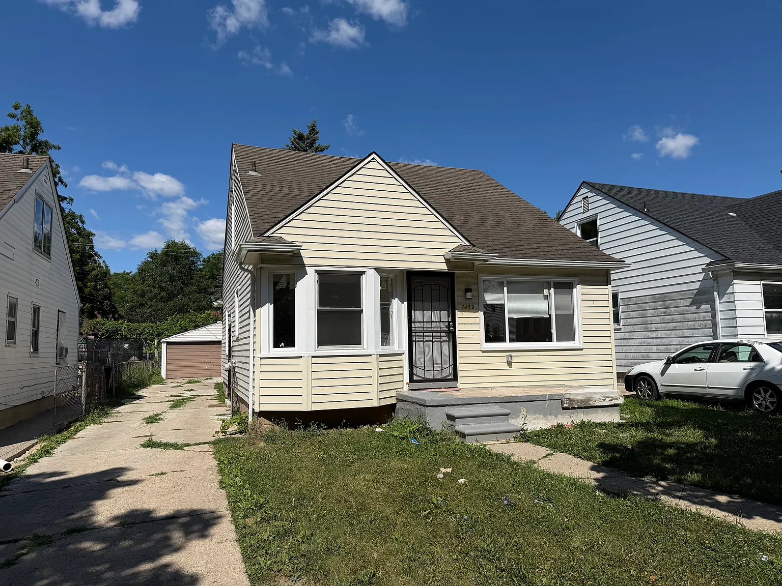 3 bed, 1065 sqft, $1,500 — Photo 1