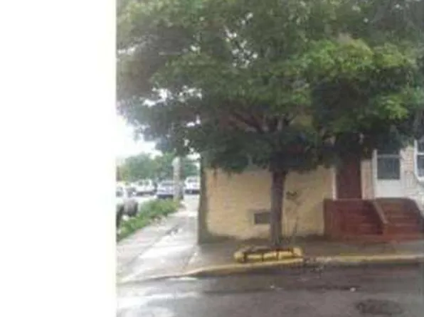 3069 N Water St, Philadelphia, PA 19134