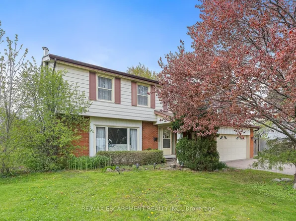 56 Cavendish Cres, Brampton, ON L6T 1Z4
