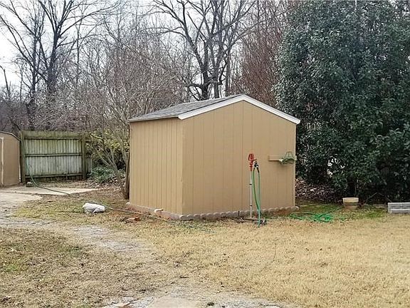 2nd image of 22431 Juanita Ln