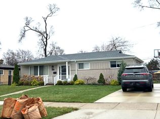 16217 Hilton St, Southfield, MI
