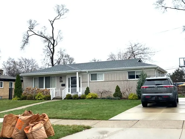 16217 Hilton St, Southfield, MI 48075