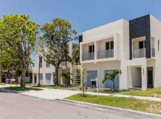 3055 Carter St, Miami, FL 33133