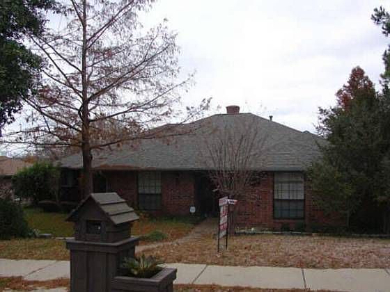 1st image of 1615 Walker Dr