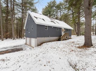 46 Lausanne Ln, Lake Luzerne, NY 12846