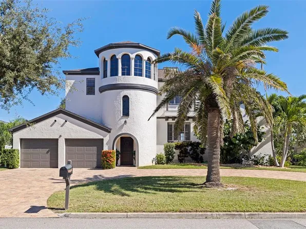 841 2nd Ave S, Tierra Verde, FL 33715