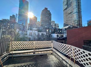 64 W 69th St #4, New York, NY 10023