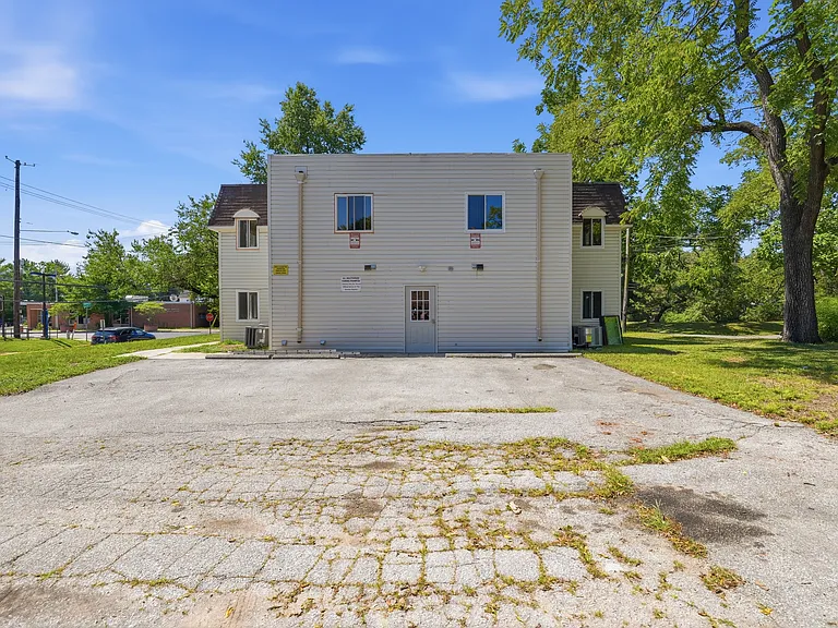 4804 Calvert Rd #1 — Photo 8