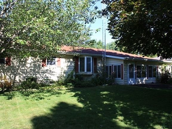 3rd image of 1601 N Palmetto Ave