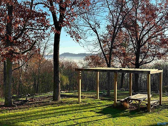 3rd image of 6990 Warrenton Rd