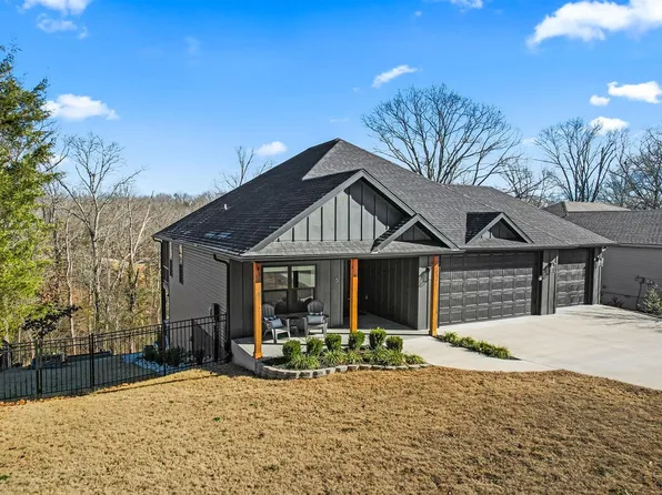 5 Shelly Ln, Bella Vista, AR 72714