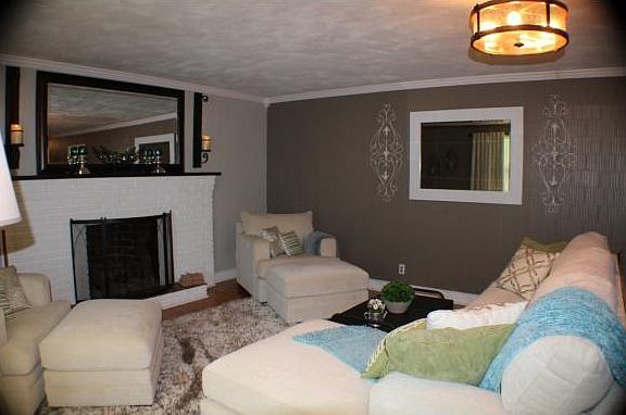 2nd image of 212 Golf View Dr