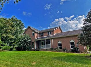 233 Glenn Fox Rd, New Stanton, PA 15672