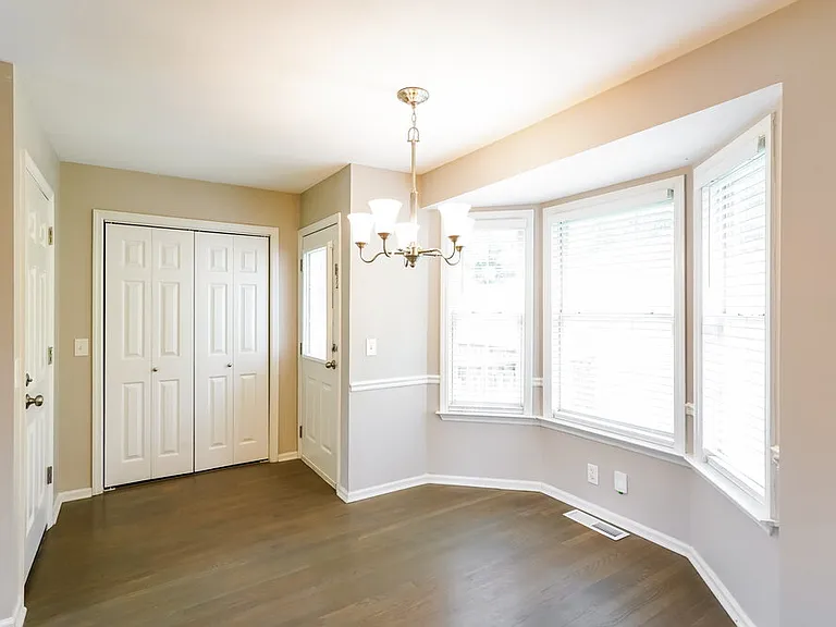 1212 Orchard Mountain Ct — Photo 6