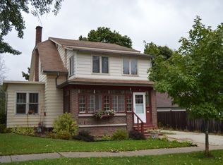 359 Origen St, Burlington, WI 53105