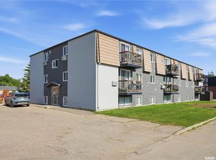 Acadia Court, Saskatoon, SK S7H 4T7
