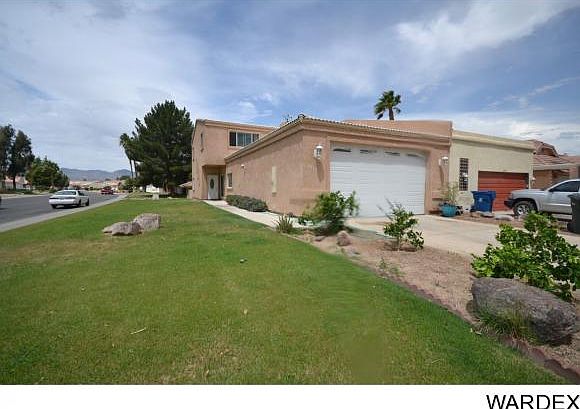 1st image of 2915 Country Club Dr