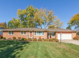 219 W Elizabeth St, Yorkville, IL 60560