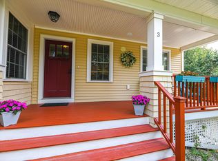 3 Baron Rd, Hampton, NH 03842