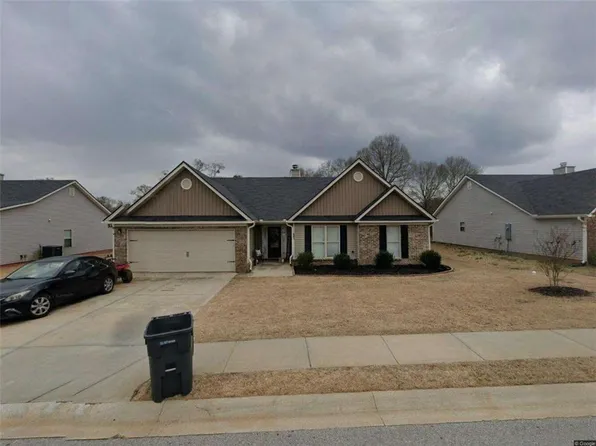 691 River Mist Cir, Jefferson, GA 30549