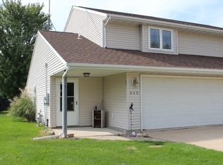 645 Molly Dr, North Liberty, IA 52317