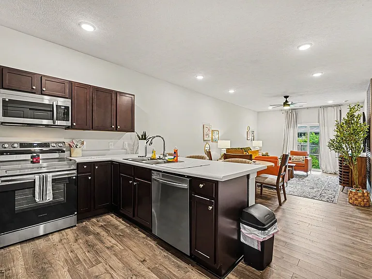 2472 Houston Rd — Photo 9