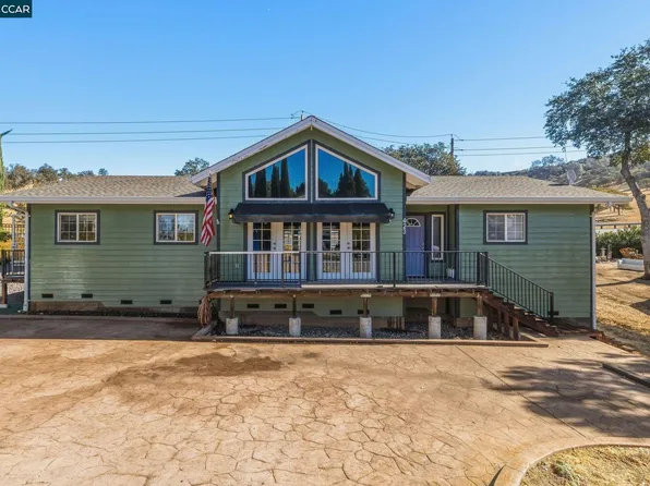 423 Poker Flat Rd, Copperopolis, CA 95228