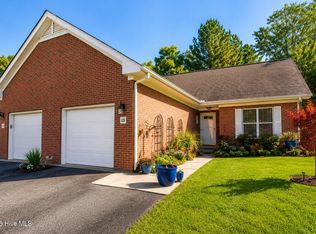 320 Hiscott Lane, Pinehurst, NC 28374