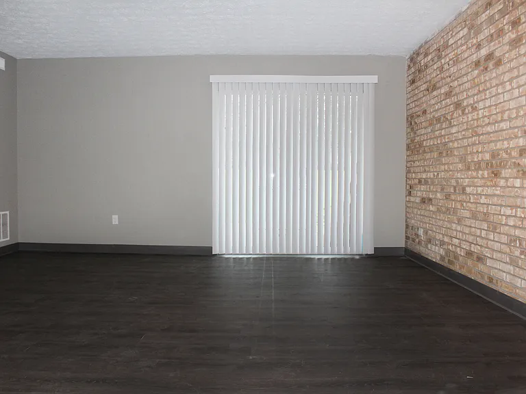 Quail Meadow Apartments — Photo 17