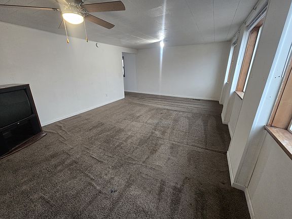 2nd image of 305 N Washington St #2