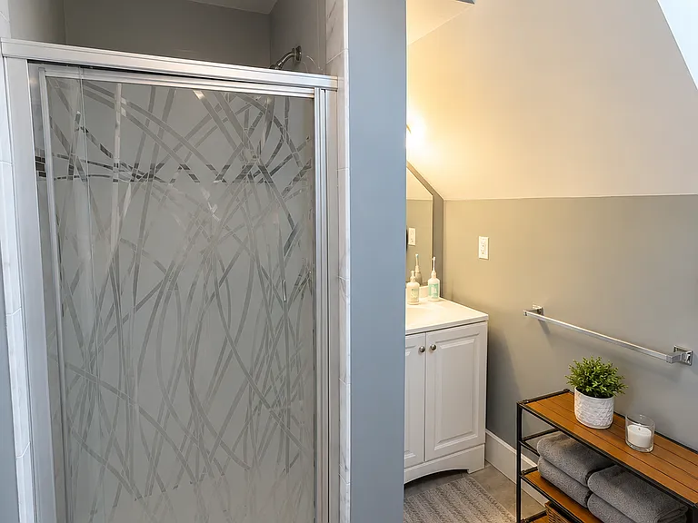 21 Berwick Rd — Photo 11