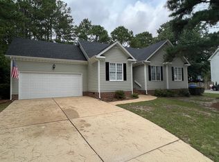 507 Occoneechee Dr, Fuquay Varina, NC 27526