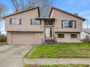 3823 NE View Pl, Gresham, OR 97030