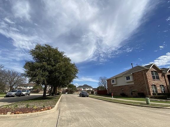 4th image of 1301 Wolf Dr
