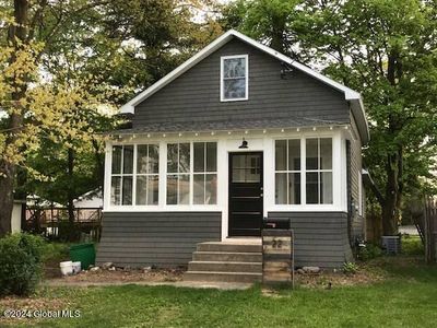 22 Pinehurst Road, Albany, NY, 12205