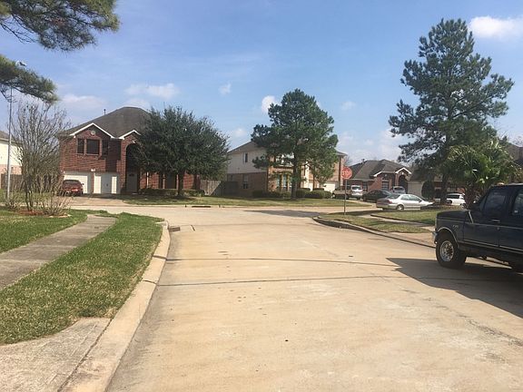 5th image of 18110 Glen Cypress Ct