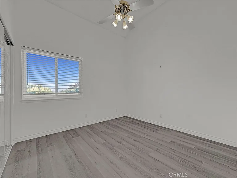 630 Island View Cir — Photo 22