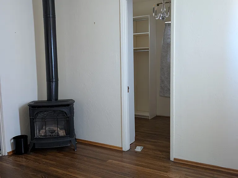 3827 Madison Ave — Photo 4