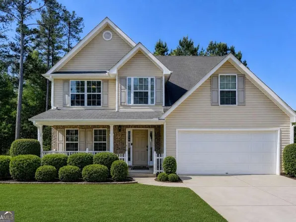 4439 Flat Stone Dr, Snellville, GA 30039