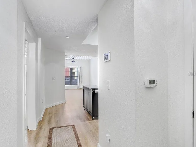 2440 W Horatio St #1012 — Photo 6