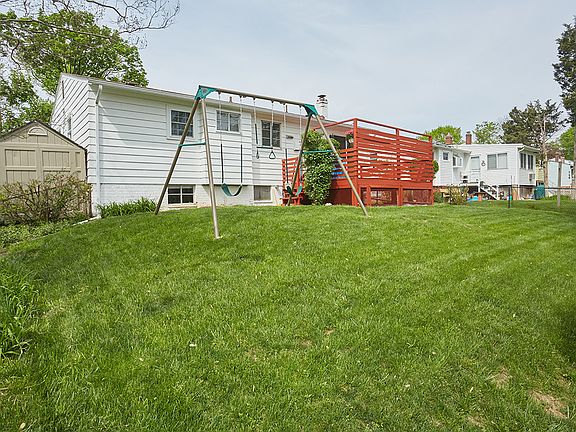 2nd image of 5112 Oakglen Dr
