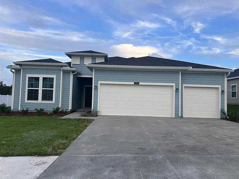 12345 NW 137th Way — Photo 1