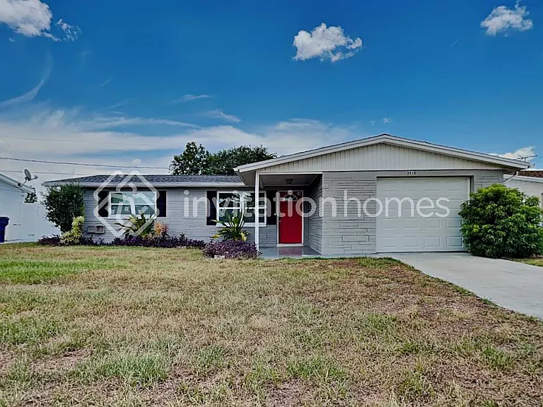 3910 Beechwood Dr — Photo 1
