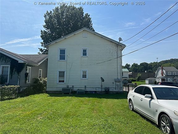 4th image of 159 2nd Ave