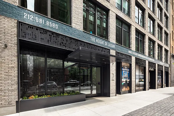 Sold by Toll Brothers | media 20