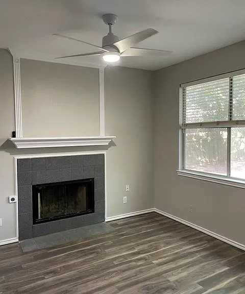 Living room with fireplace